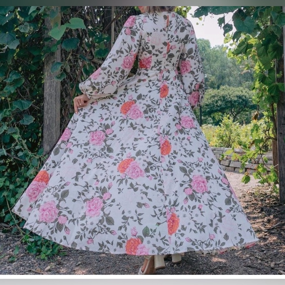 Aura Ivory Maxi Dress with Pink Rose Print